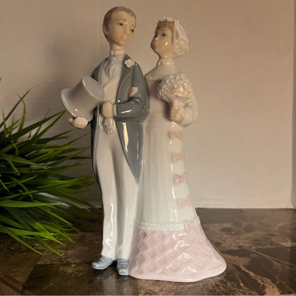 Lladro Accents Vintage Lladro Wedding Couple Lladro Bride And Groom lladro-accents-vintage-lladro-wedding-couple-lladro-bride-and-groom